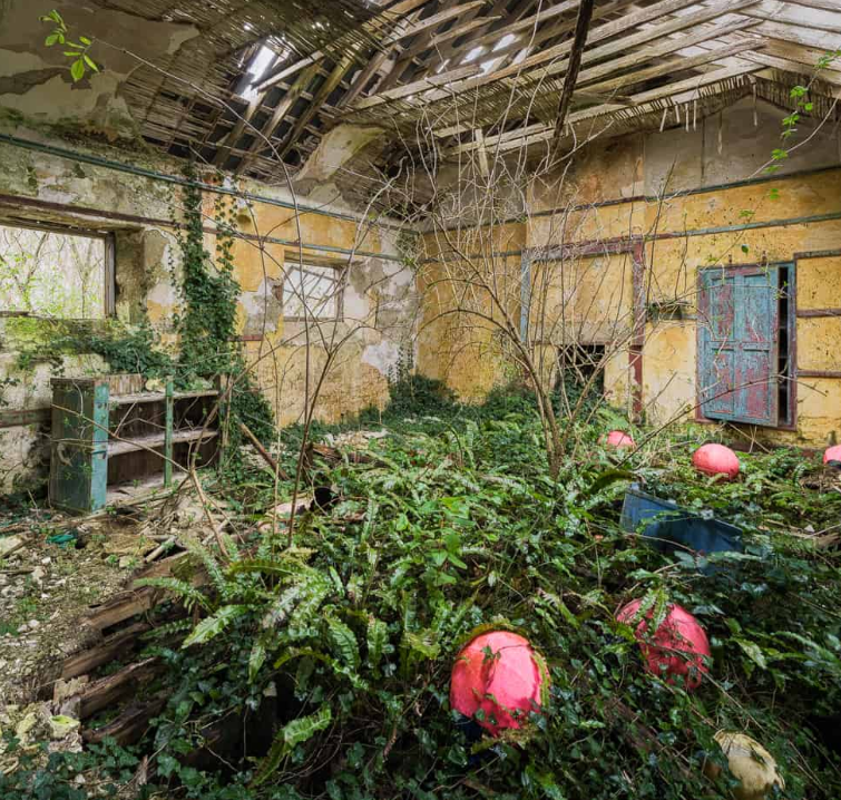 Escola abandonada na Irlanda - URBEX - Beleza abandonada